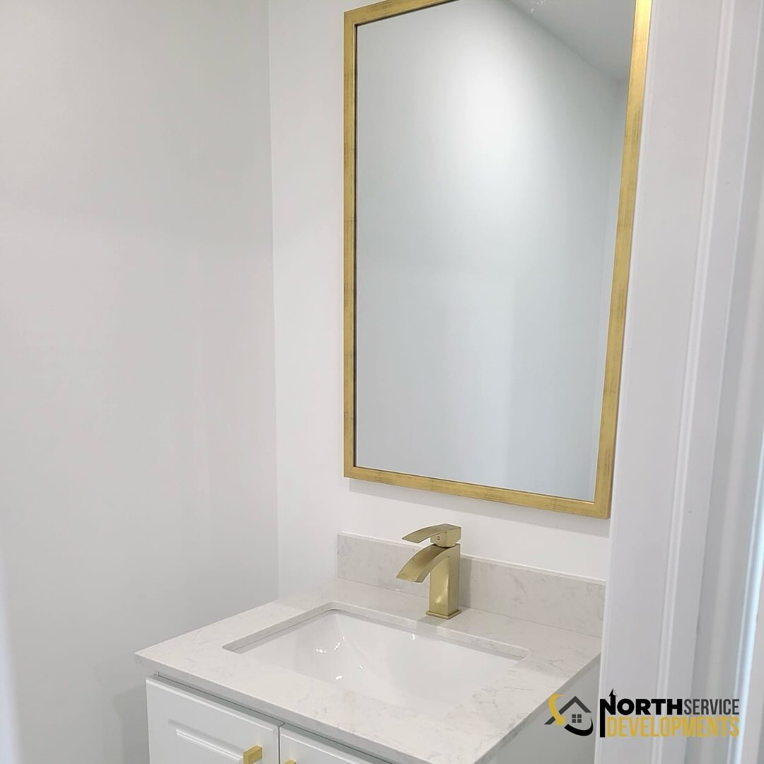 What are your thoughts on bathrooms with gold accents? 

Send us a message with the word “FREE” to book a free home cons