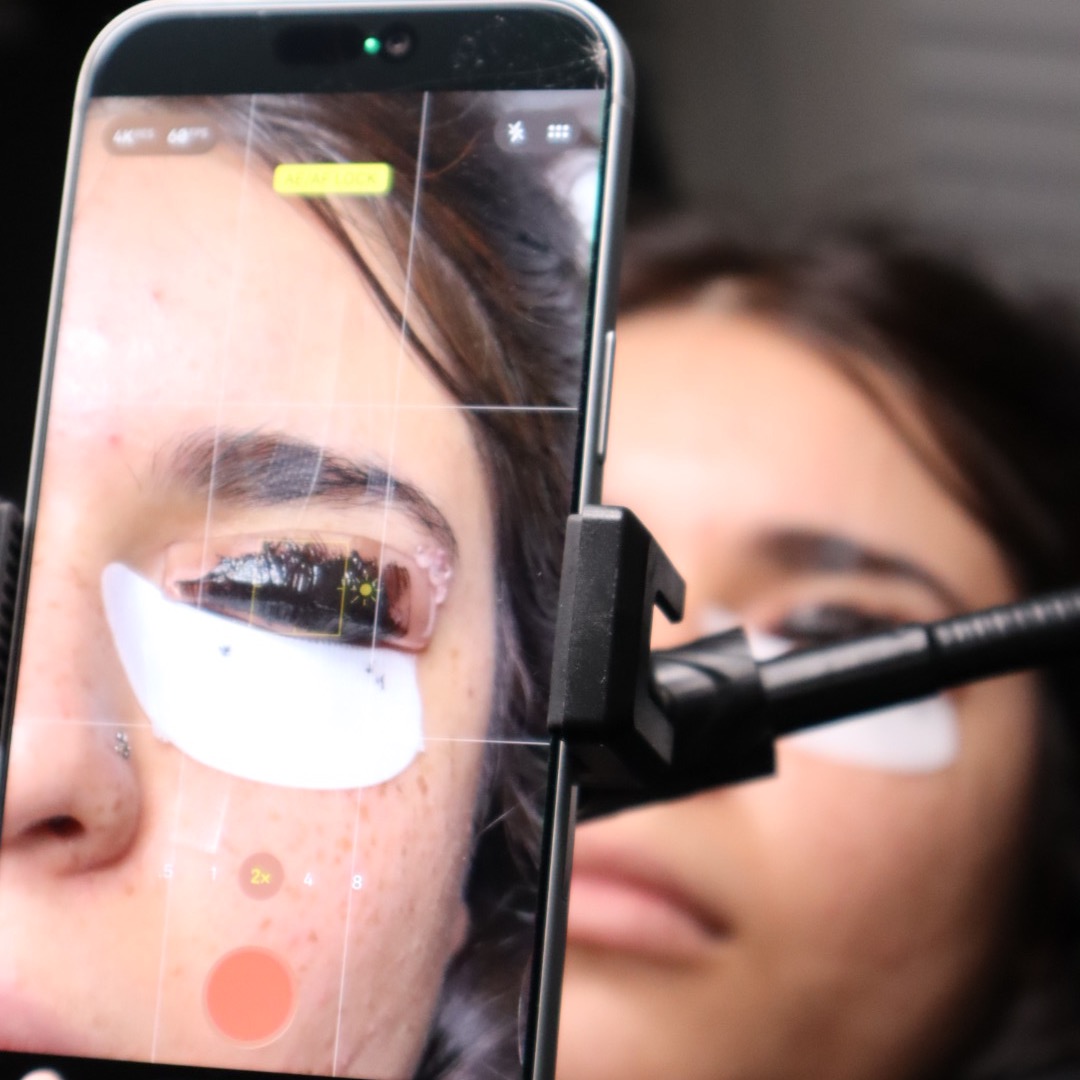 Want to be my model? Inquirie here! thumbnail