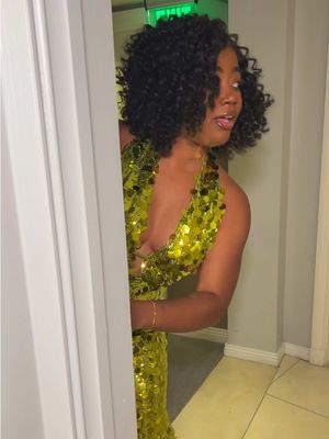 just a little strut 😏