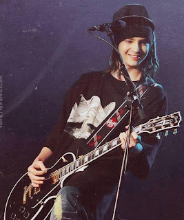 vídeo sobre a dr de tokio hotel ☆🎸  thumbnail