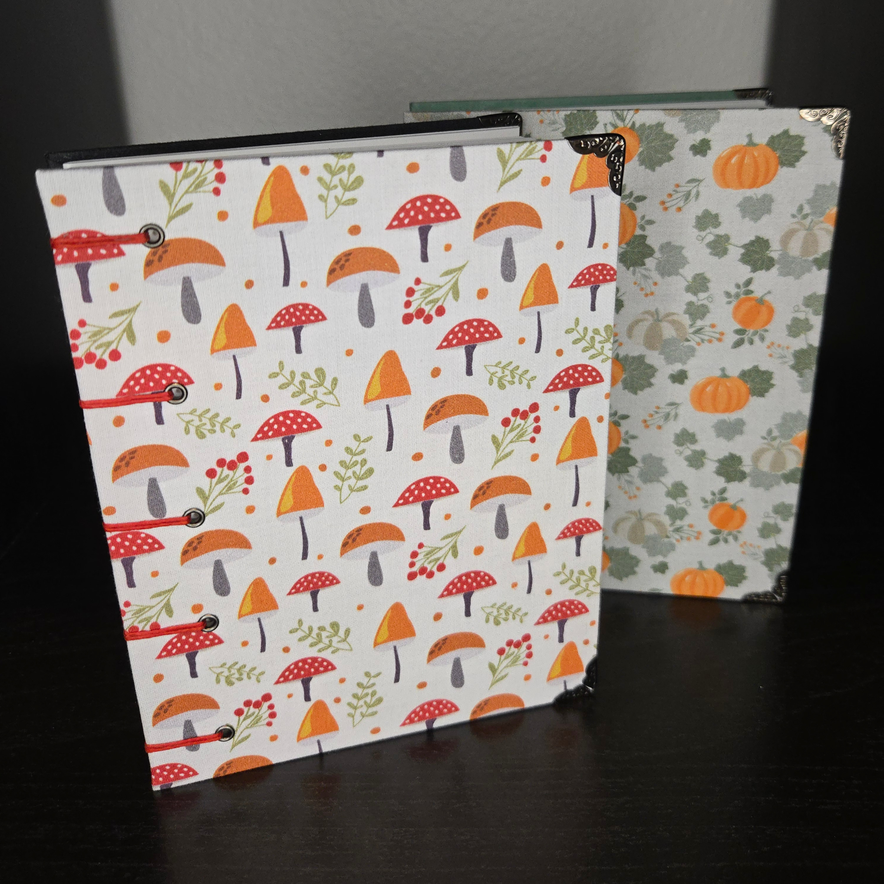 10 Signature Sketchbooks thumbnail