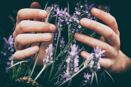 GET STARTED WITH YOUNG LIVING 🌱 thumbnail