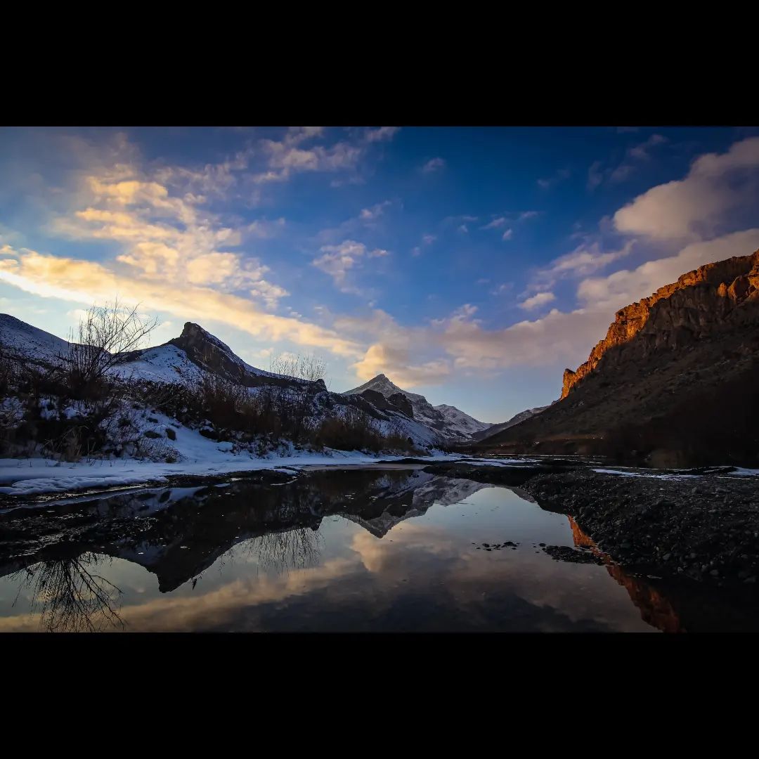 No caption!
That's all about #REFLECTION 🏞

Canon80D
F9.5
ISO100
Shutter1/250s
Focal11.00mm

Tokina11-20 ATX PRO -DX

#C