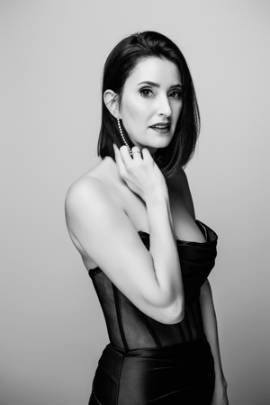 Queenie Be thumbnail