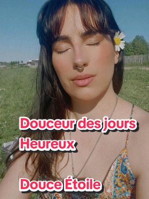 🎙️ Lecture poétique – Douceur des jours heureux 🌿 Aujourd’hui, j’avais envie de vous partager quelque chose de très pers