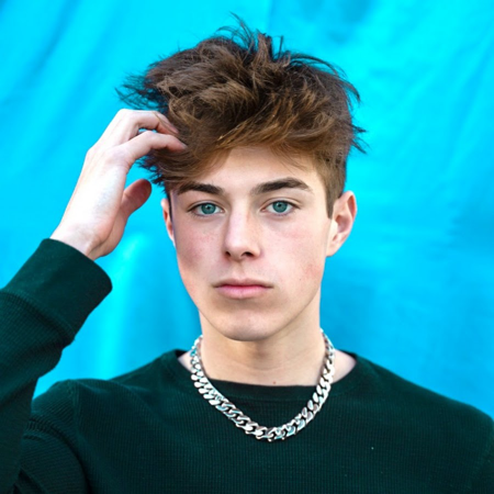 Jeremy Hutchins thumbnail