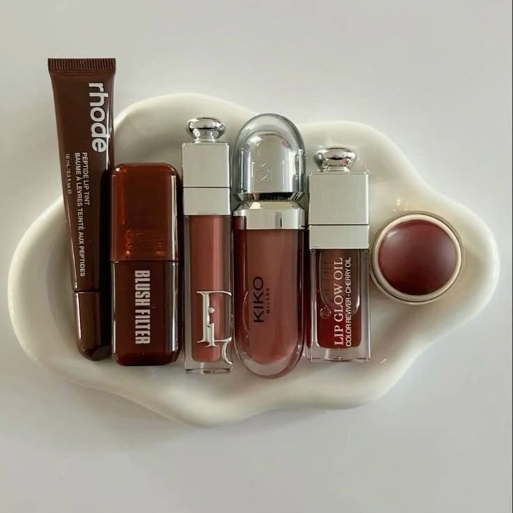 Makeup By Me thumbnail