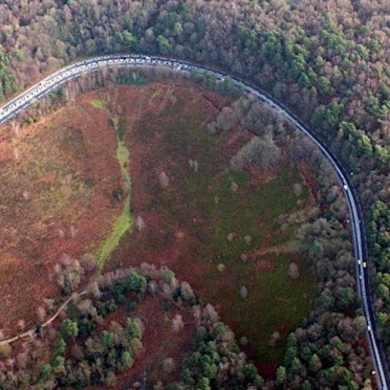 1st March: Devil’s Punch Bowl Hike 😈 20km thumbnail