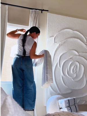 Respuesta a @CubanMiami Estas cortinas lo son TODO 🤍✨ Elevan el espacio al instante y hacen que la sala o el cuarto se v