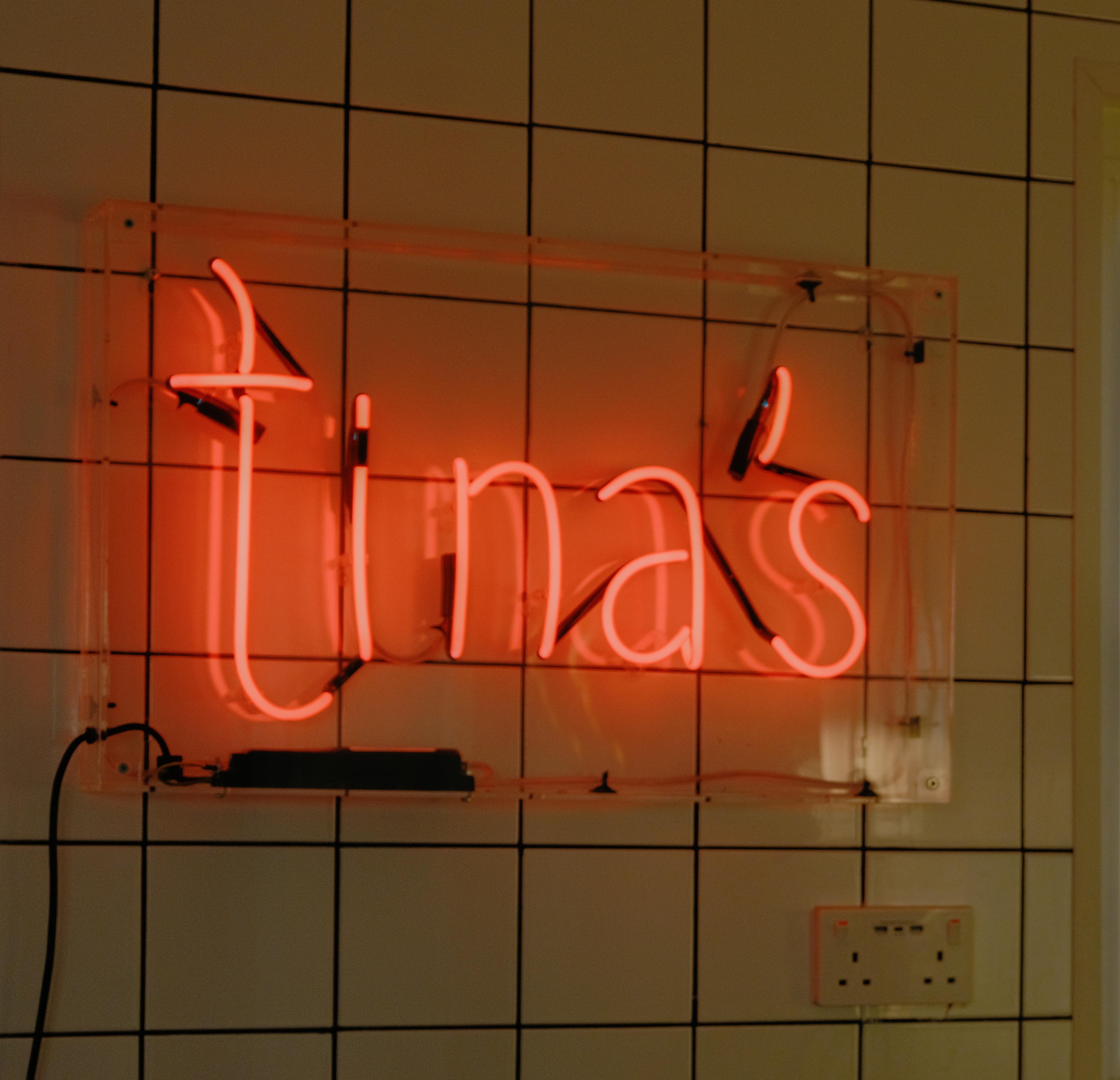 Donate to Tina's Retreat in Cornwall thumbnail