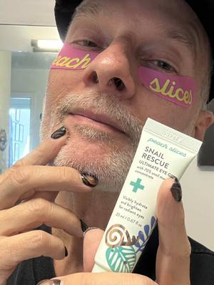 🐌 #peachandlily #peachslices 