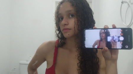 Renata Faria | Medium thumbnail