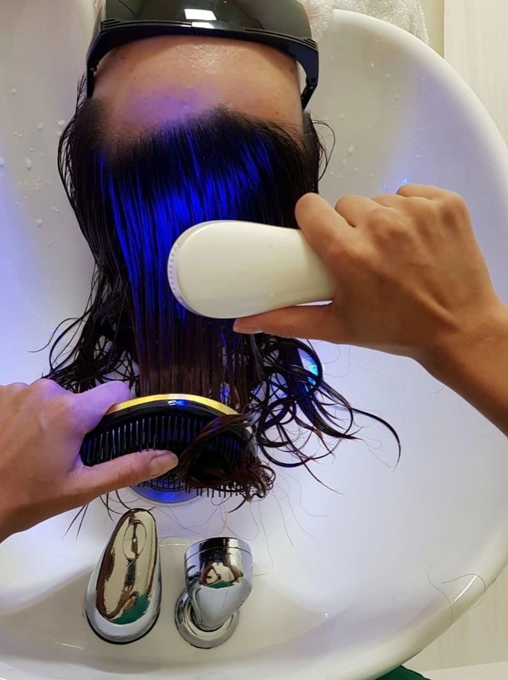 Terapia capilar | Tratamento | Escovista profissional  thumbnail