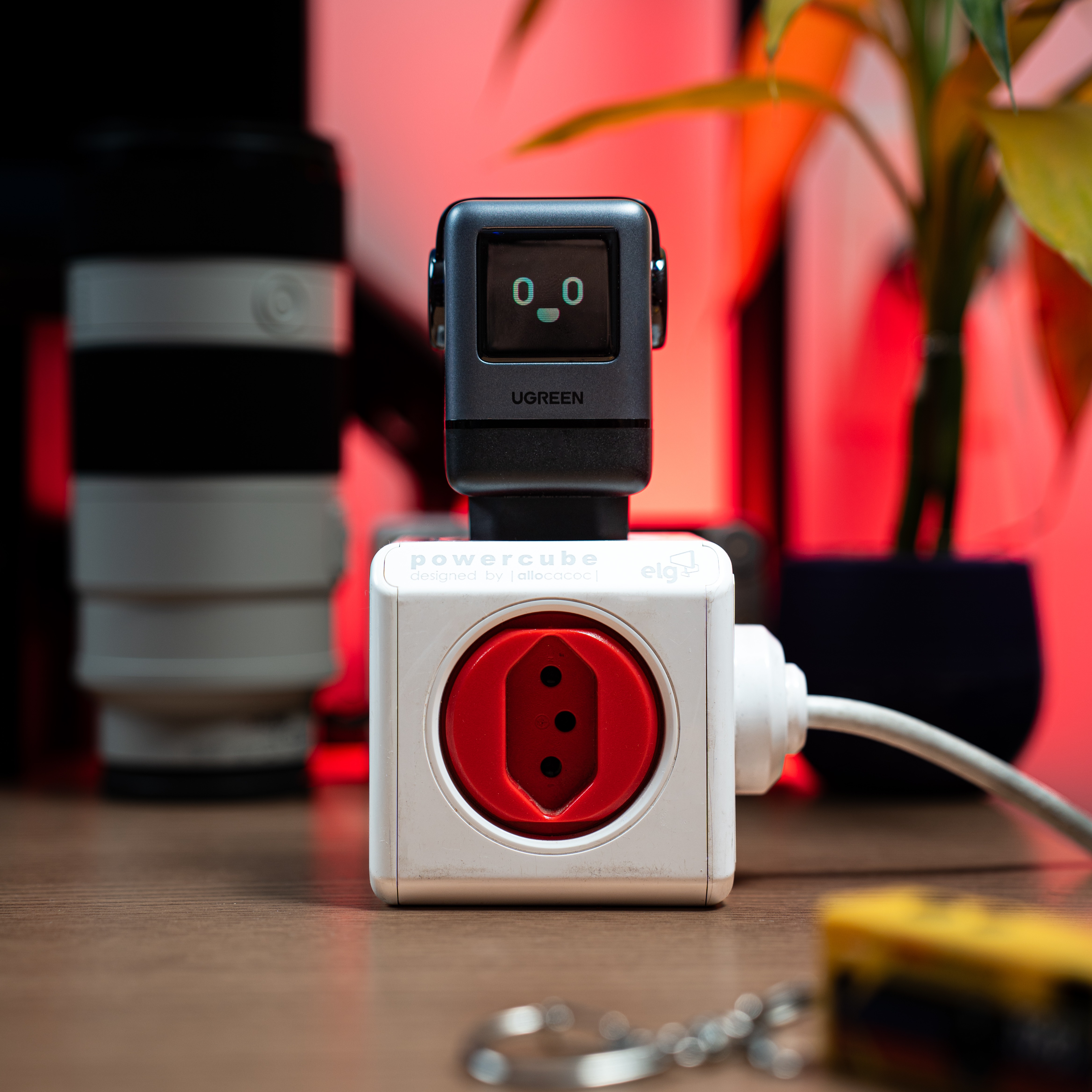 Carregador Ugreen Robot Uno Máx. 100w thumbnail