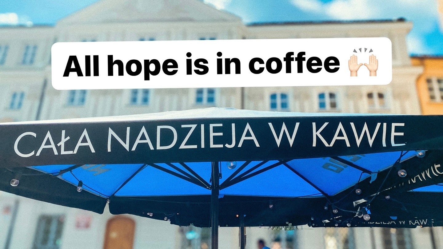 All hope is in coffee, wise words indeed and here’s hoping that you have a great day ☕️ Toda la esperanza está en el caf