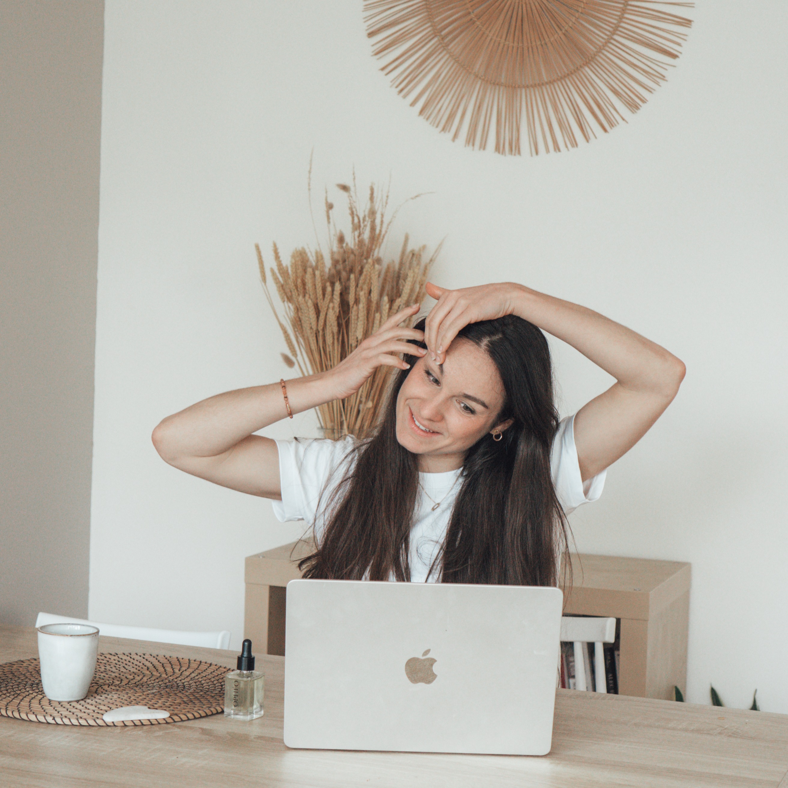 YOGA DU VISAGE | En Ligne thumbnail