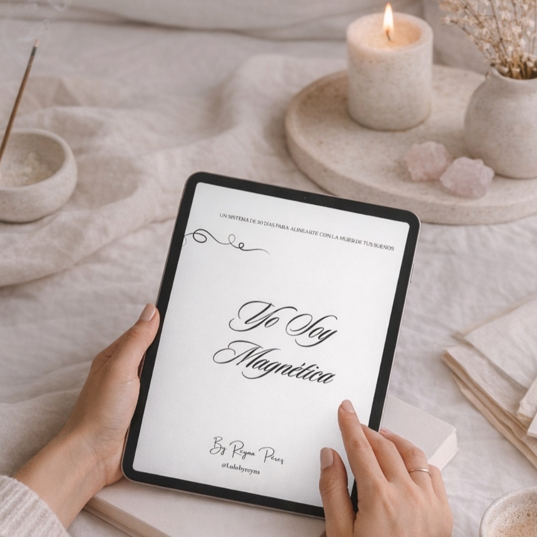 Journal Digital  "Yo Soy Magnética"   Transforma tu identidad en 30 días thumbnail