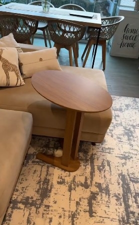 Mesinha auxiliar de sofá luxuosa ✨ thumbnail