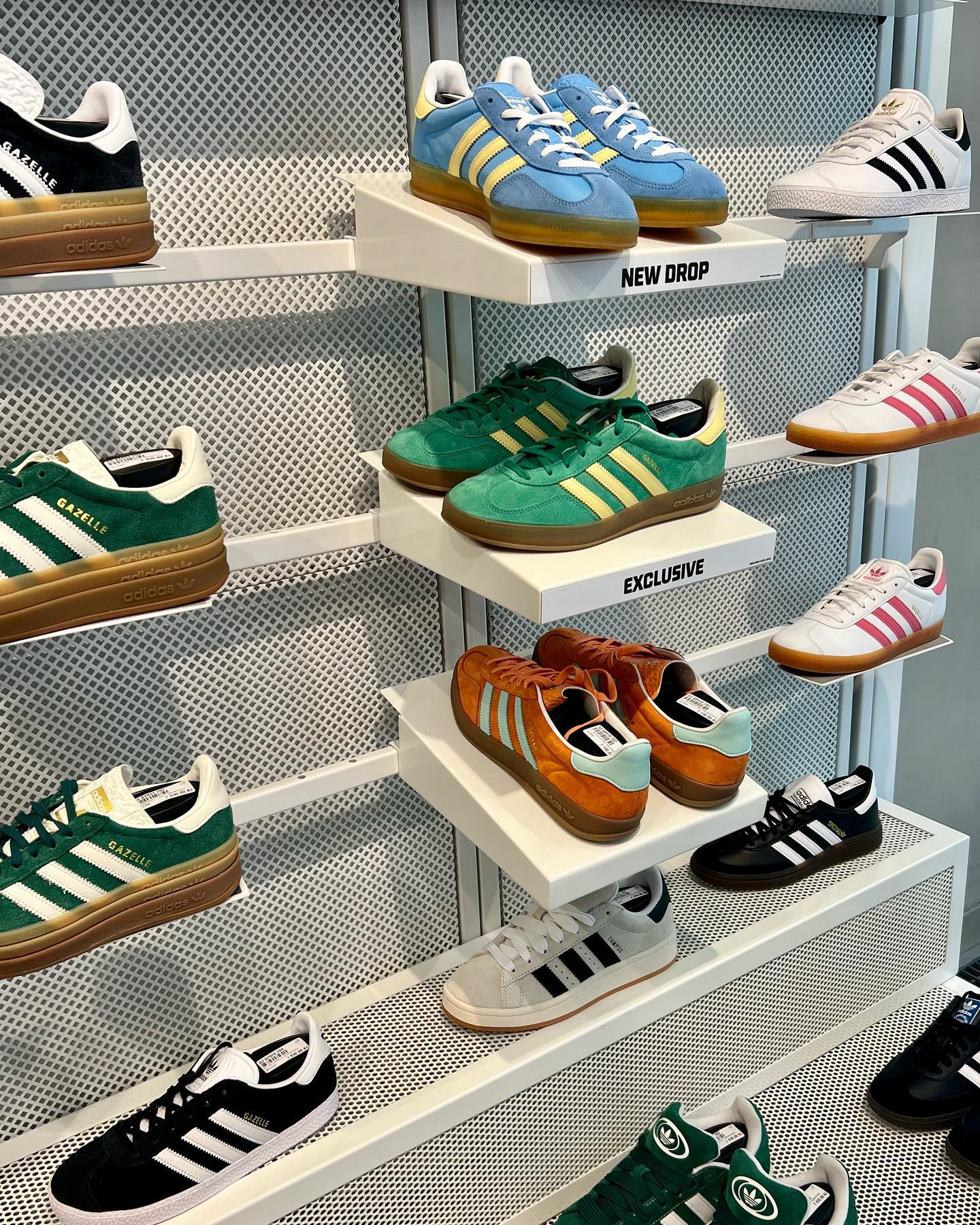 Any Adidas model can be yours with us👍🏻

Викуп будь-яких моделей Adidas за найліпшим прайсом 

Надсилай нам фото/назву м