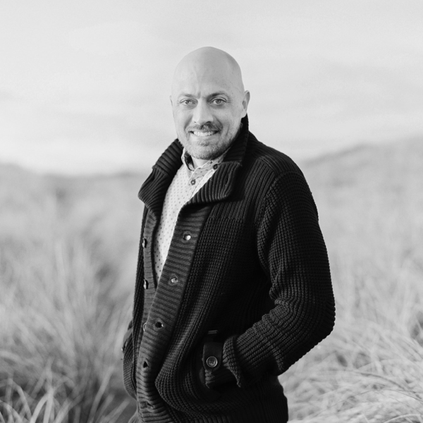Sean Thomas Photography — Bio Site