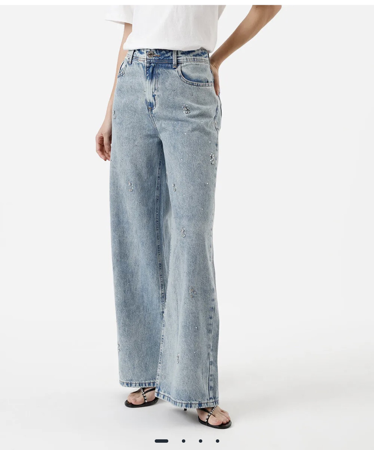 Calça jeans wide leg com brilhos  thumbnail