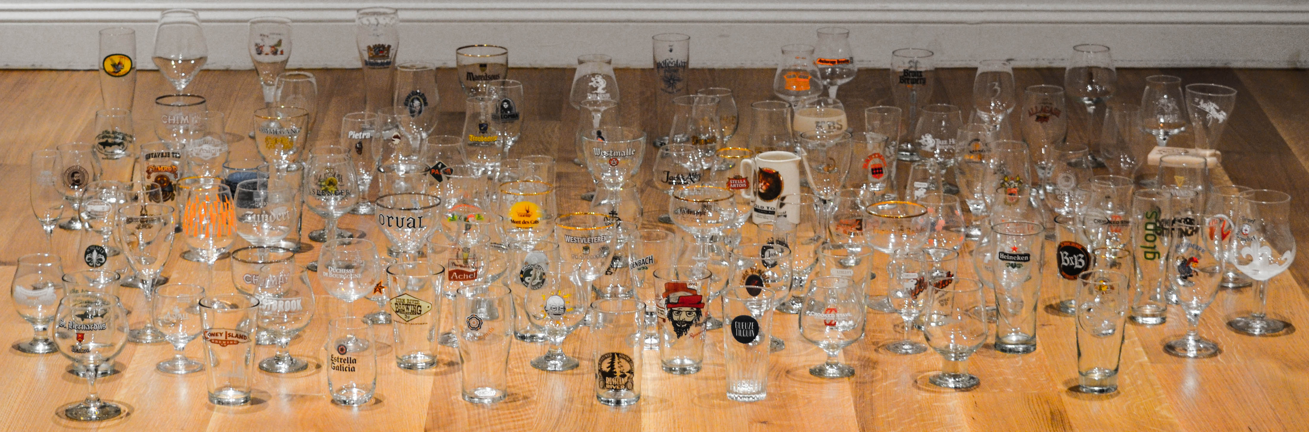 Glassware sale thumbnail