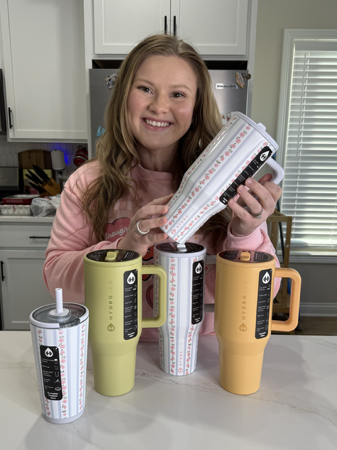 Hydro Jug 10% off 🌊🍶 code LEXI thumbnail