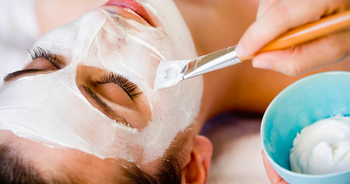 The Zoe Report | This Is The Type Of Facial You Should Be Asking For In Your 30s, 40s, & 50+ thumbnail