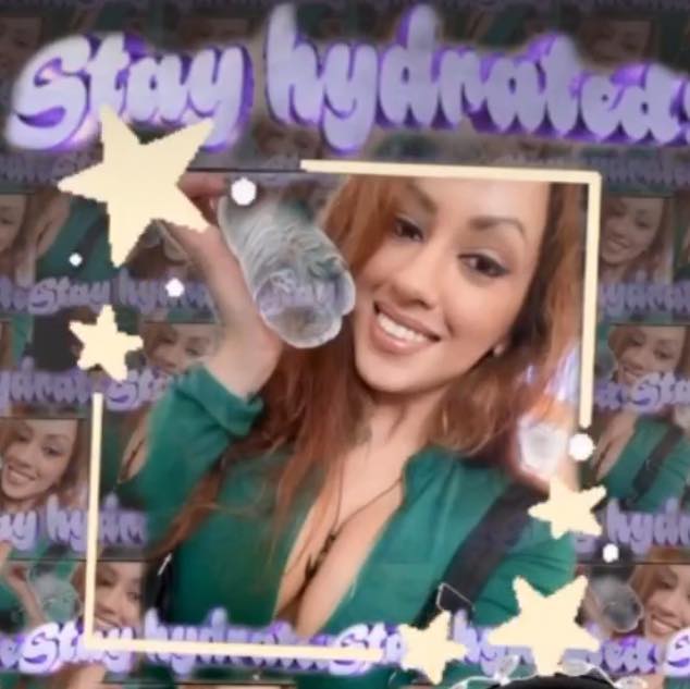 Facebook SociAL Hoes! thumbnail