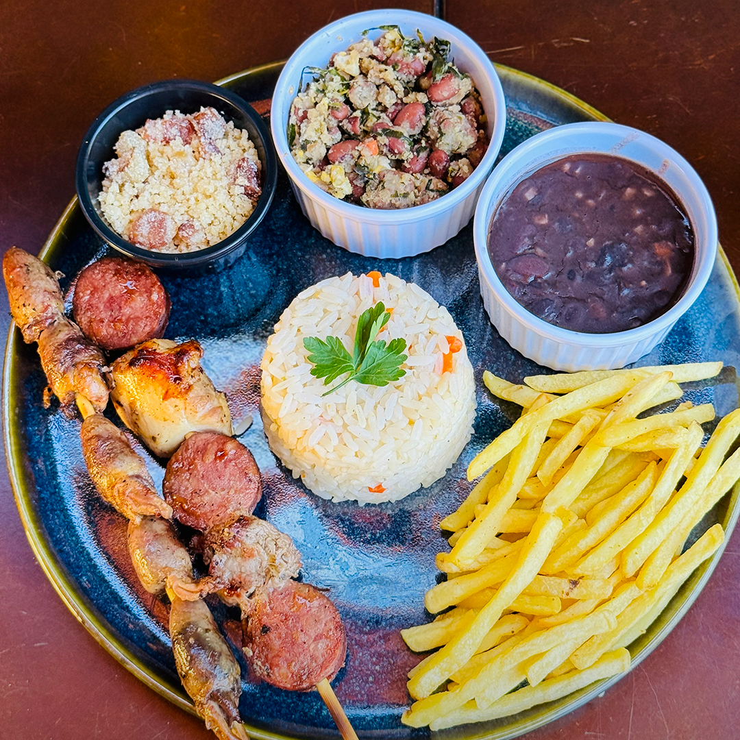 CARDÁPIO DE ALMOÇO thumbnail