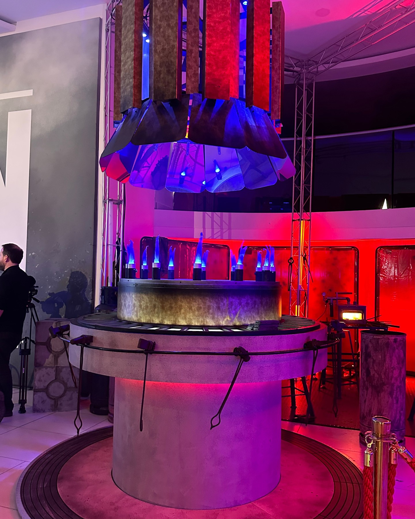 One of our latest, and out of this world, projects was the forge from Disney's The Mandalorian. 

We also created two fe