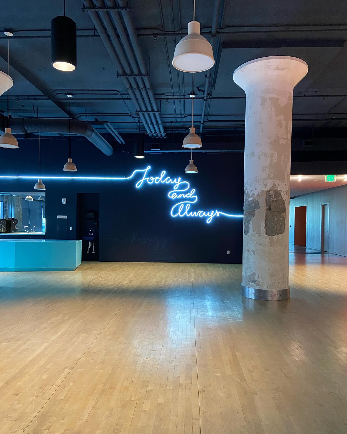 I spent today with an architectural firm learning about the structure and history of @crosstownconcourse 😌 we did a litt