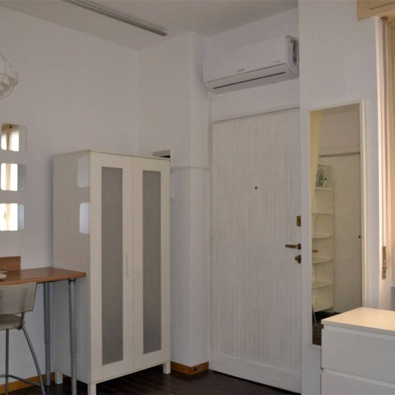 Monolocale via Pietro Calvi 3/A, Piave - Tricolore, Milano € 700/mese thumbnail