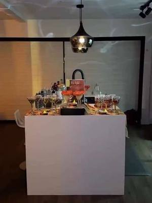 🎃 because of my love for planning and hosting #Ellavated experiences, i decided to bring my friends together for a spook