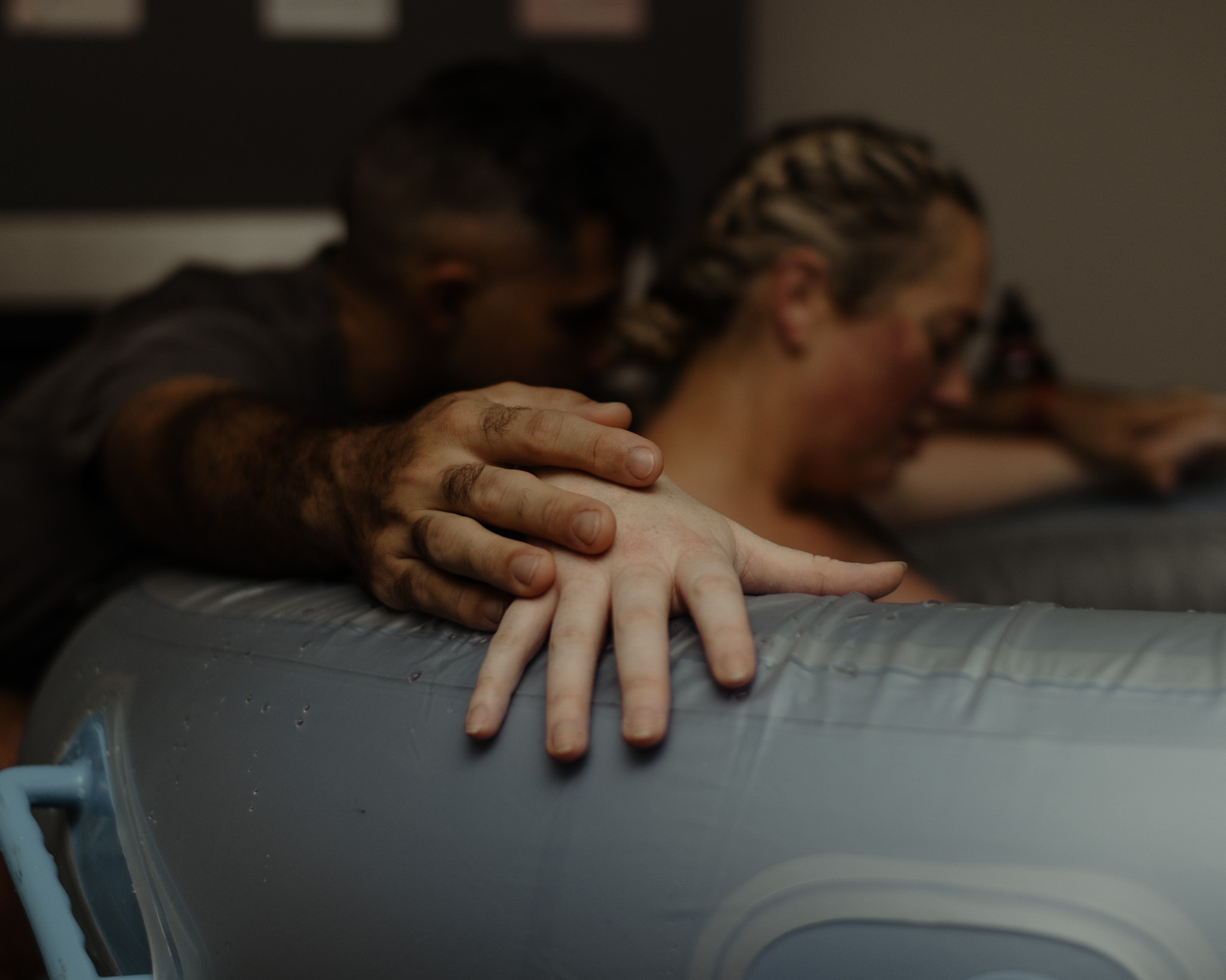 BIRTH PHOTOGRAPHY thumbnail