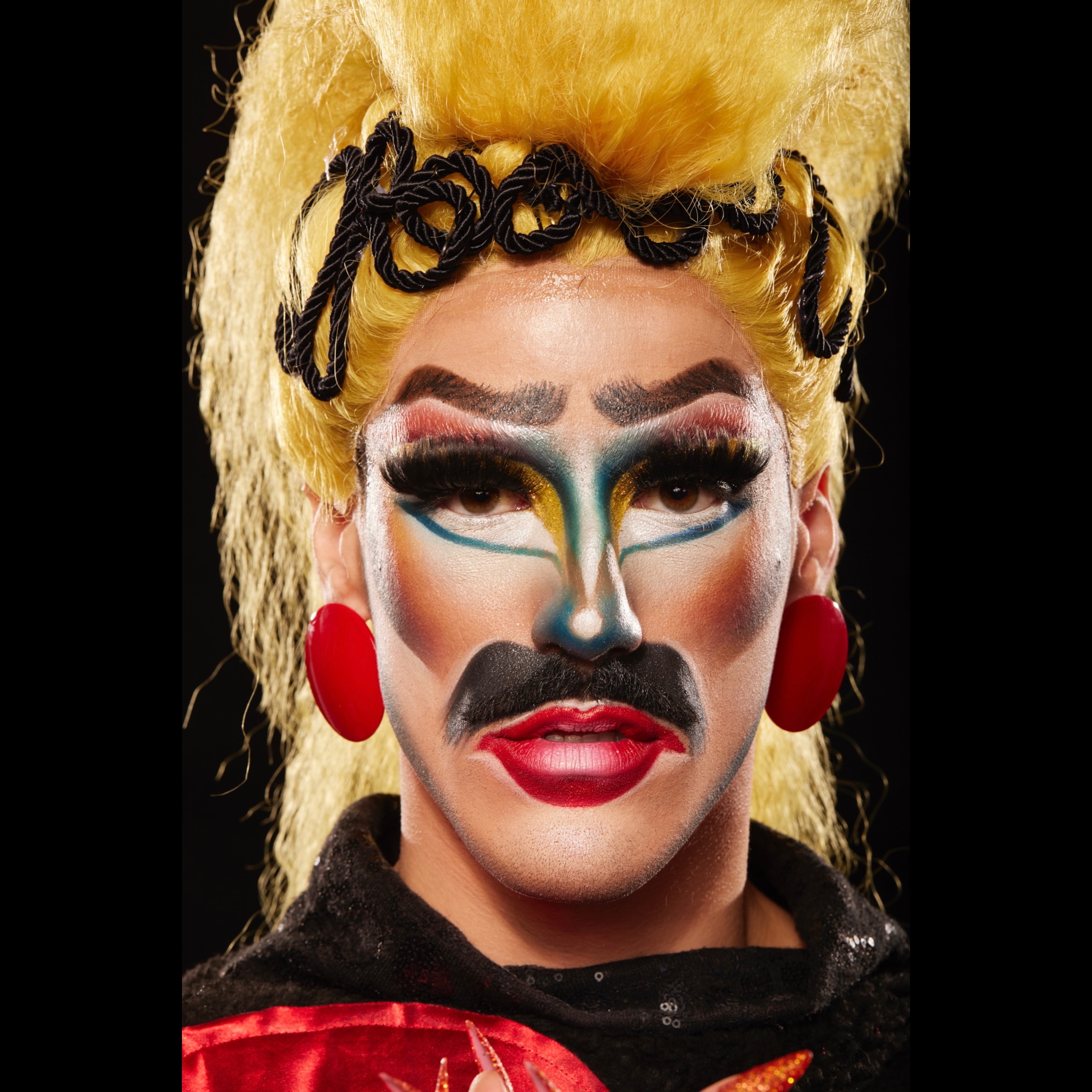 DRAG QUEER thumbnail