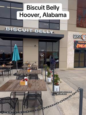We slid through Biscuit Belly in Hoover and babyyyy the food did NOT disappoint. The vibe was cute, bright, and real lai