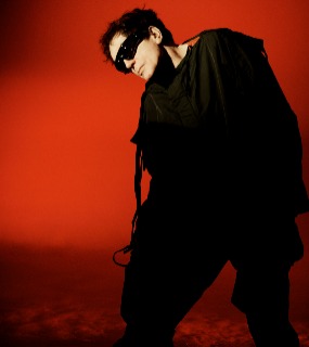 09/10 - PETER PERRETT @ The Grove thumbnail