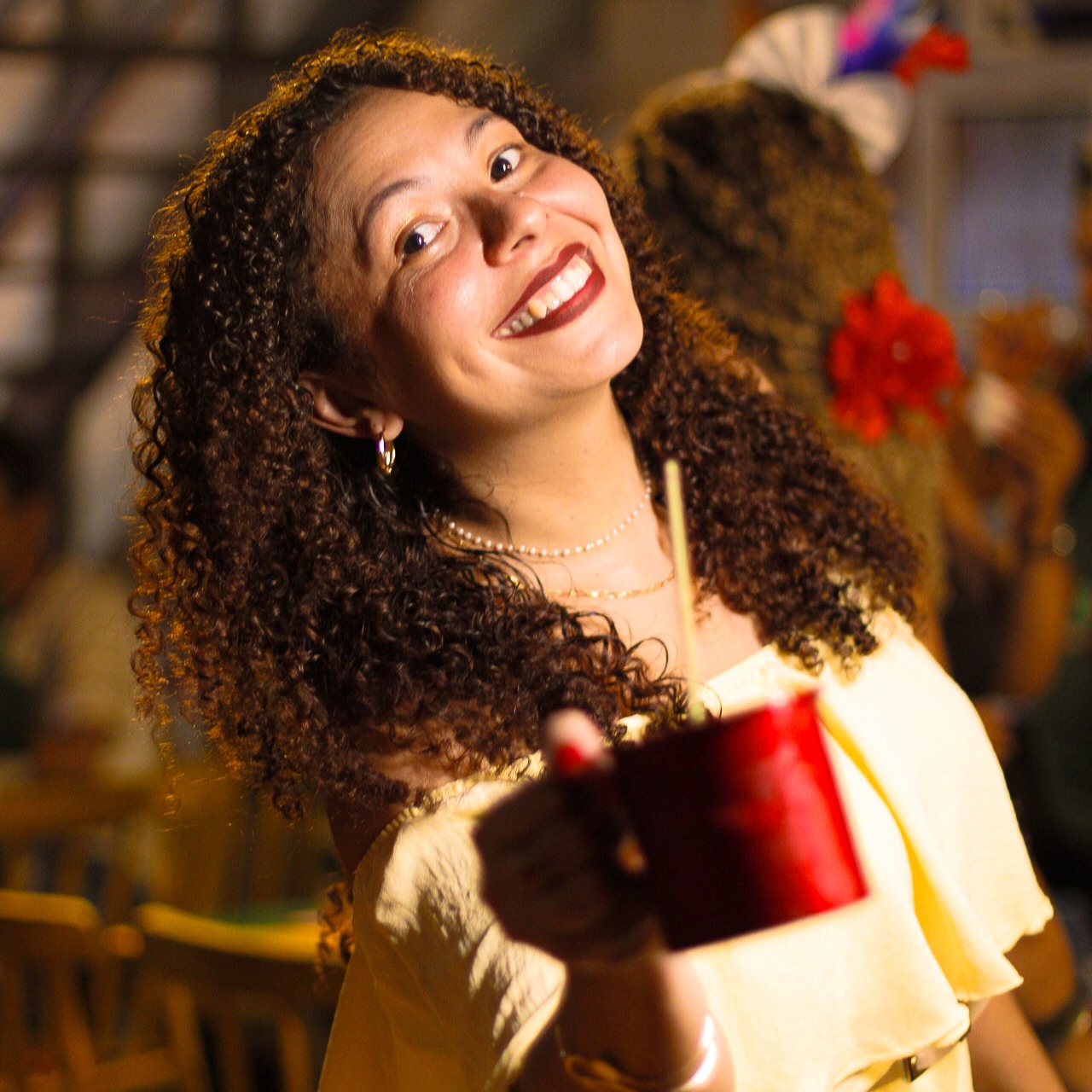 Conheça nosso Cardápio: sabores e drinks que embalam o samba. thumbnail