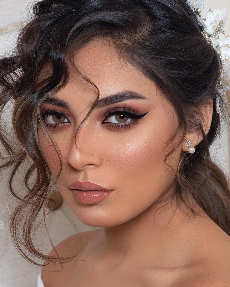 Curso de Maquiagem Profissional  thumbnail