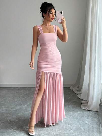 Elenzga Vestido Feminino Plissado de Cor Sólida com Fenda Alta e Sem Mangas thumbnail