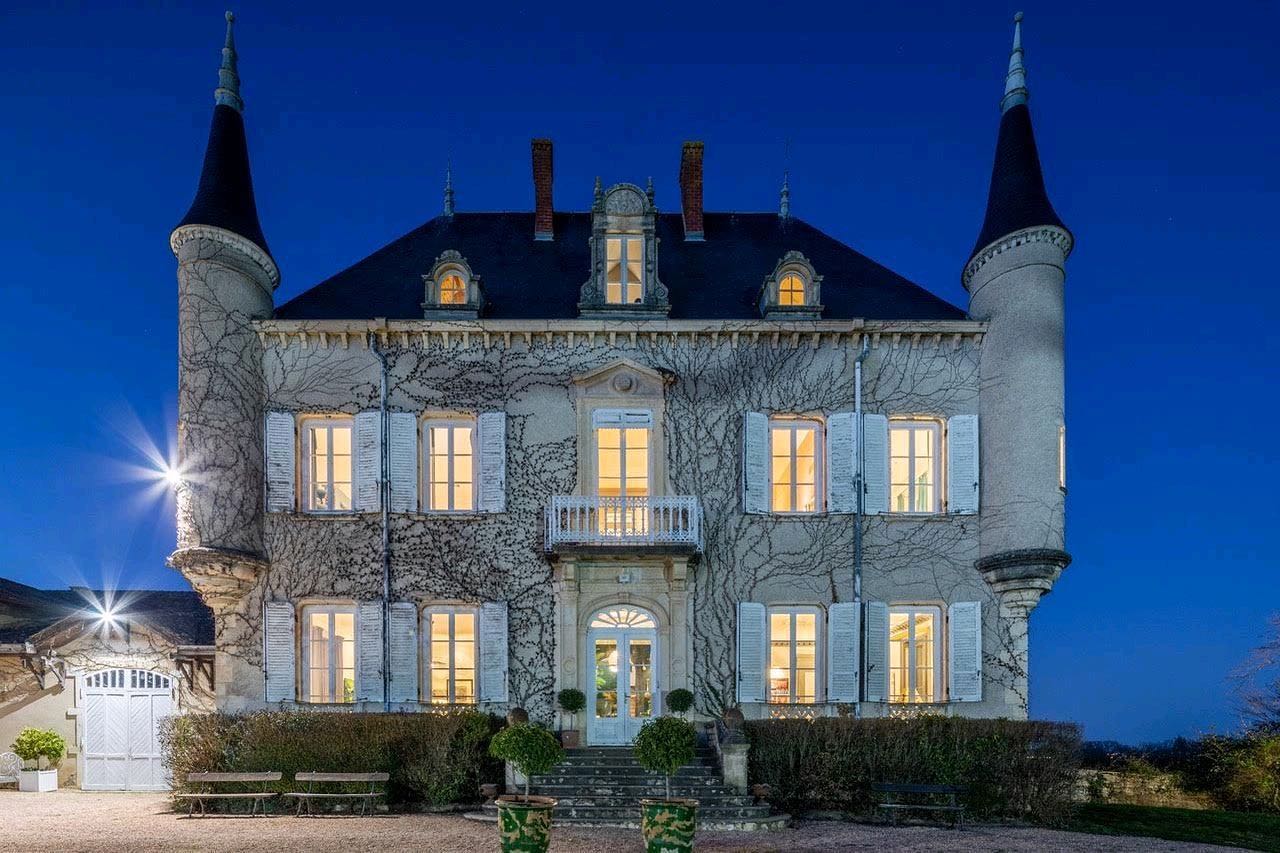 Clap de fin pour LA plus belle chasse de l’année !

Une histoire aussi incroyable que rebondissante.

Un lieu unique💎
un