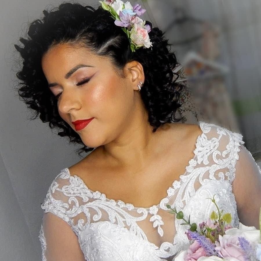 Noivas - Conheça mais sobre os pacotes disponíveis para o seu dia especial. thumbnail