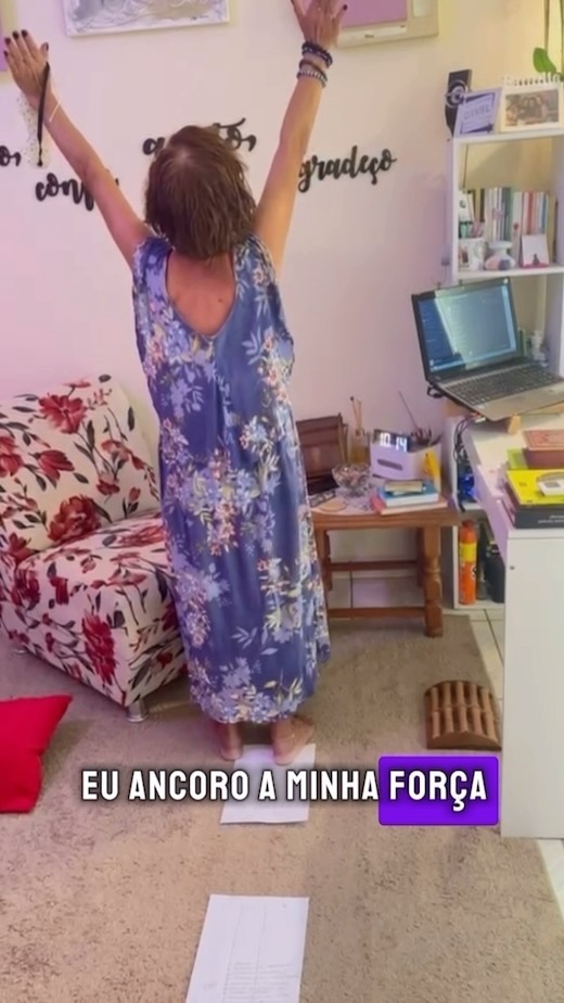 Eu sou aquilo que eu quero ser. Liberto-me, rompo todas as amarras que me prendem, desfaço-me das fraquezas que habitam 