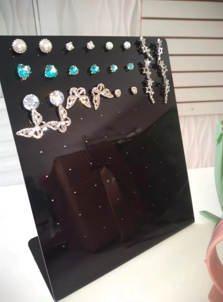 Expositor Organizador Brincos Jóias Acrílico Com 72 Furos Preto thumbnail