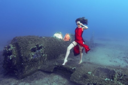 @photofever_underwater thumbnail