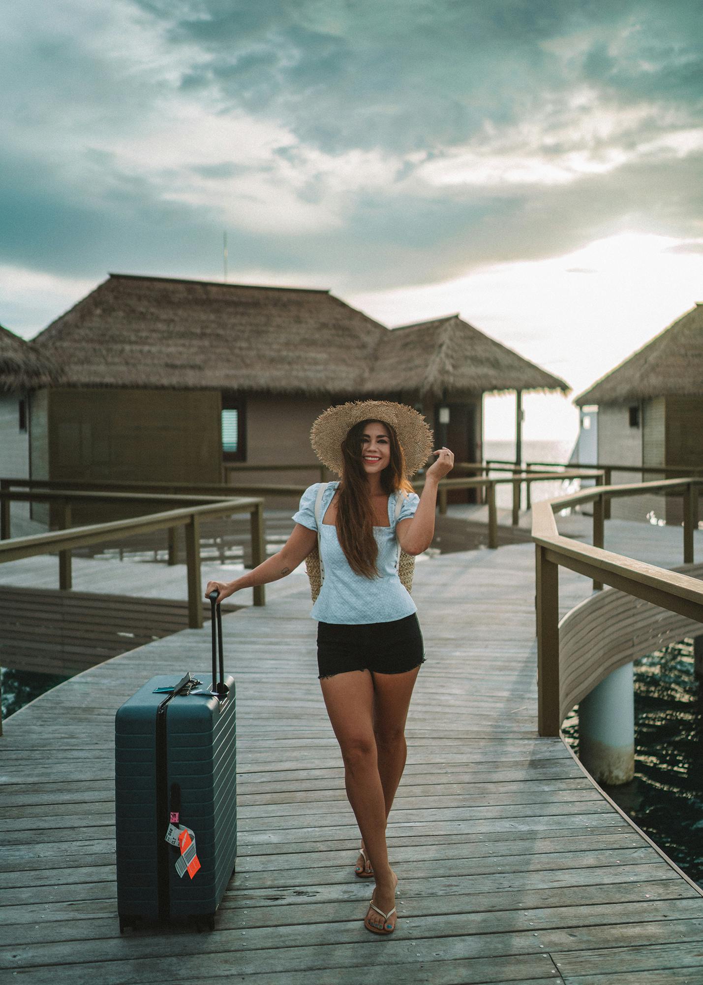 Travel Packing Lists & Shopping Guides thumbnail