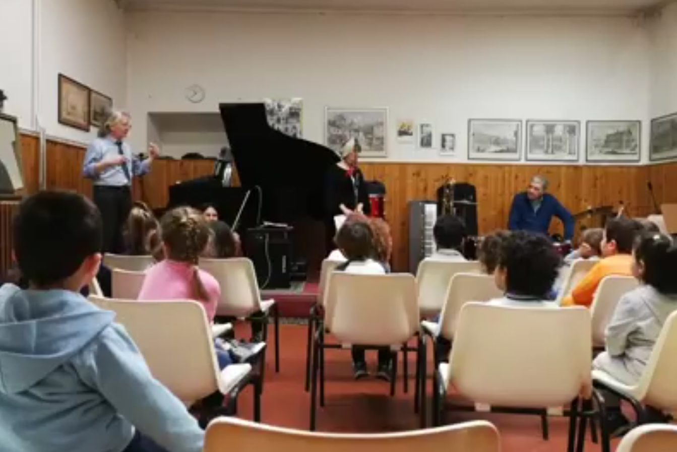 Liceo Musicale di Luino direttore Dario Capitanio thumbnail