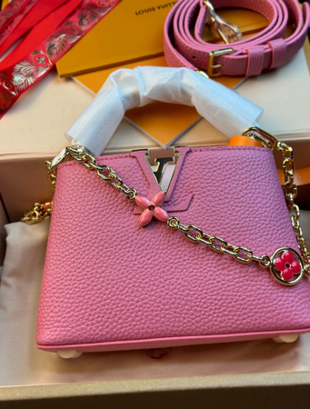 Poshrep 🤍 Luxury brands thumbnail