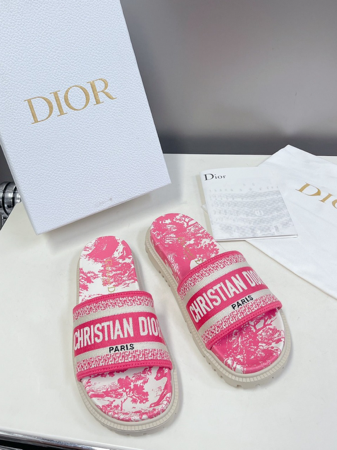 Shop the latest luxury/designer goods - Poshrep thumbnail